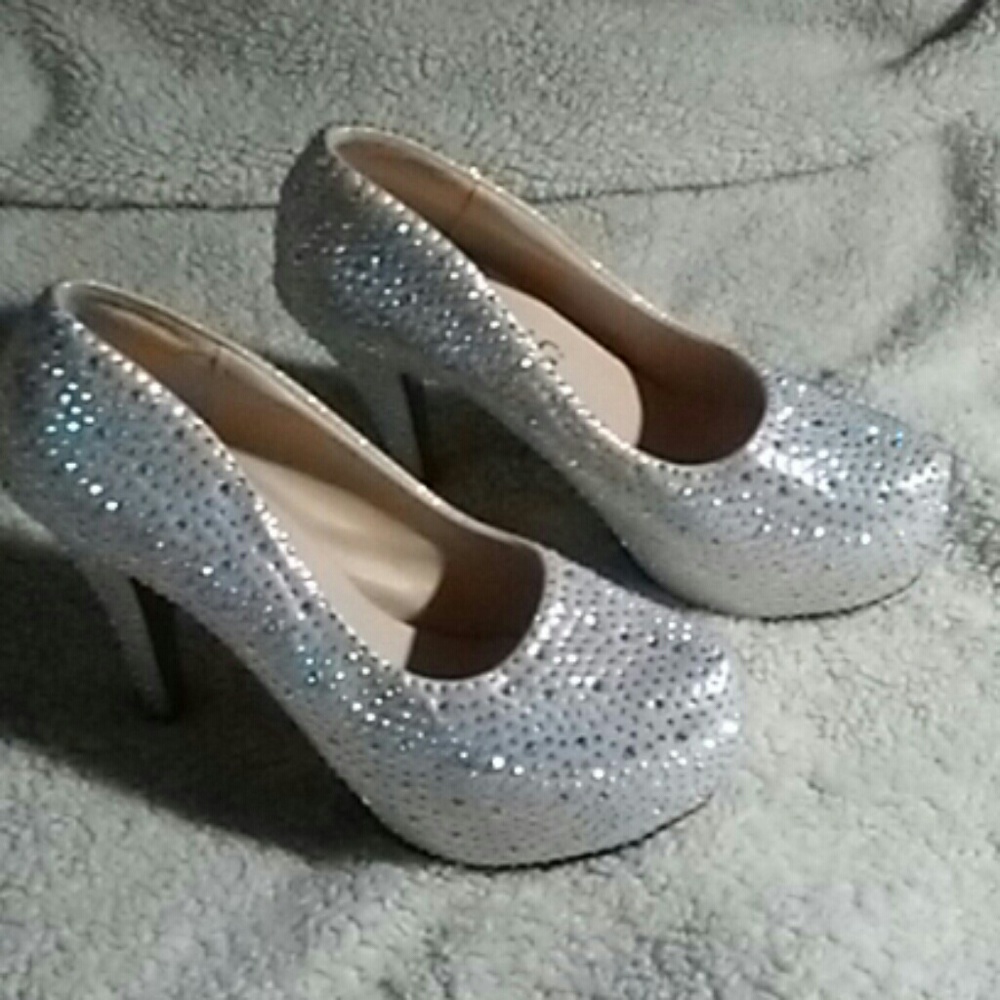 👠STUNNING FALAILI RHINESTONE 👠